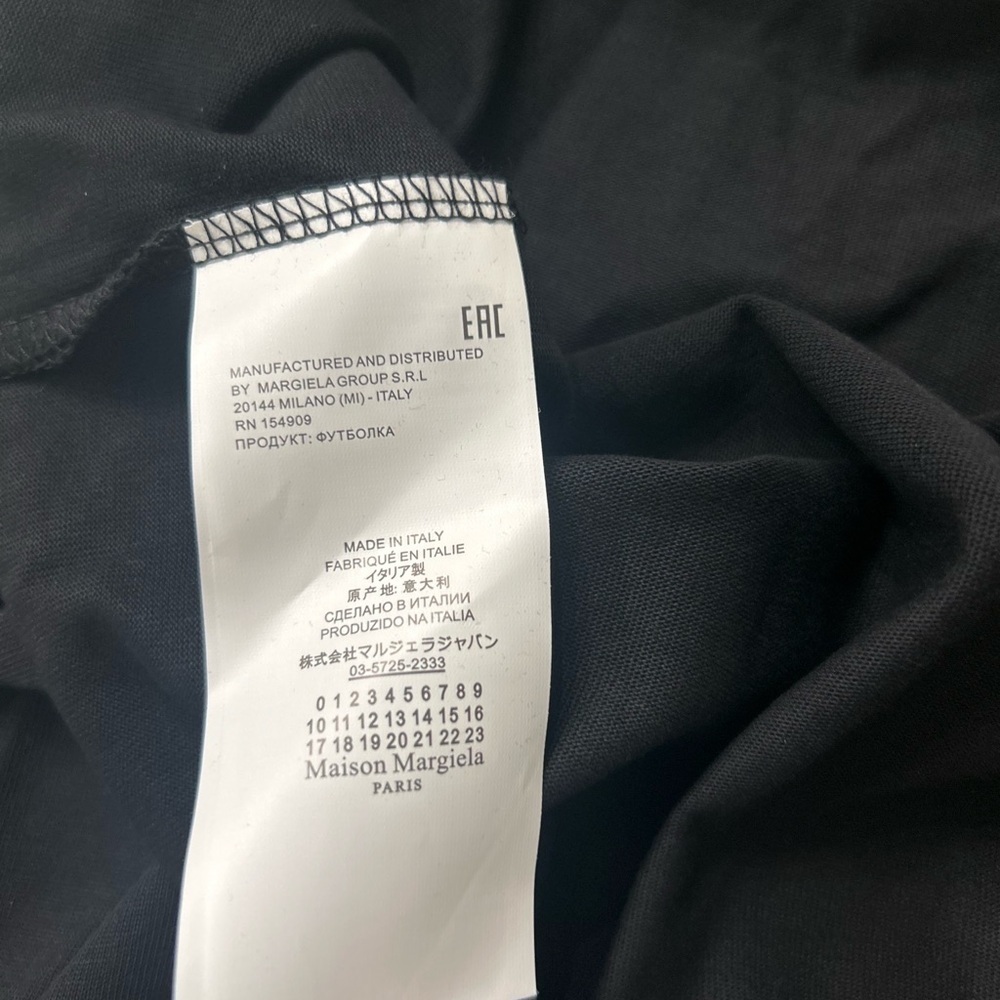 Maison Margiela Paris Caution Tape Black T-Shirt Size Large - Picture 3 of 3